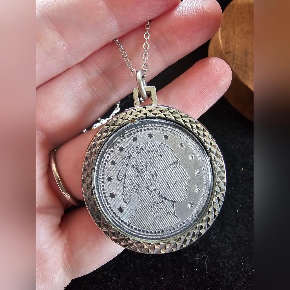 Vintage Pendant - Picture 3 of 5